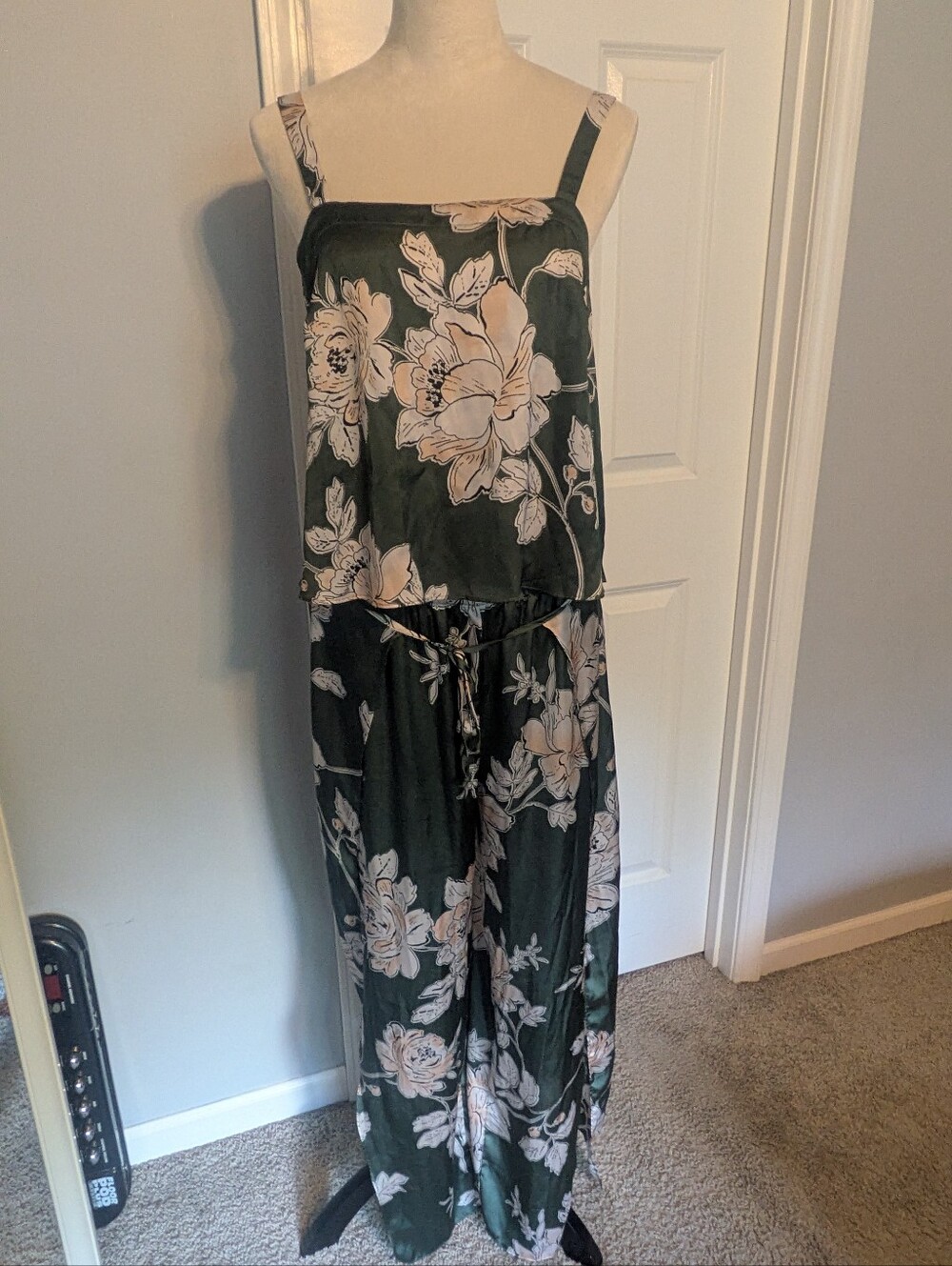 Midnight Bakery Green Floral Pajama Set With Harem Pants Size Medium